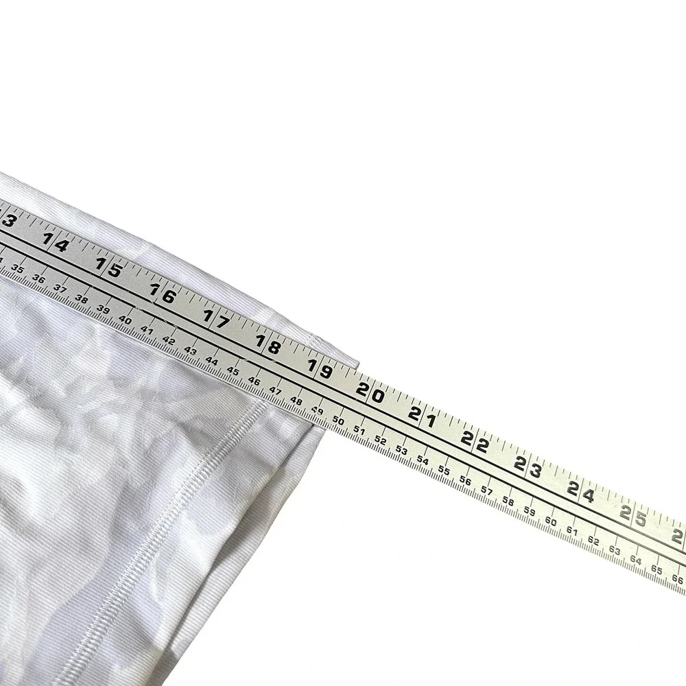 Lululemon Wunder Under Short 10 Camo Gray White Size 14 W7BO6S Athleisure Active - Picture 7 of 8